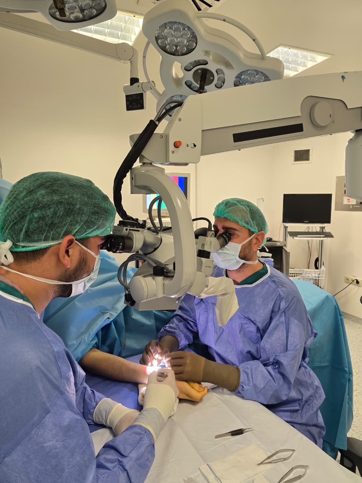El bileği cerrahisi ve üst ekstremite kliniği — Ali Cavit İstanbul